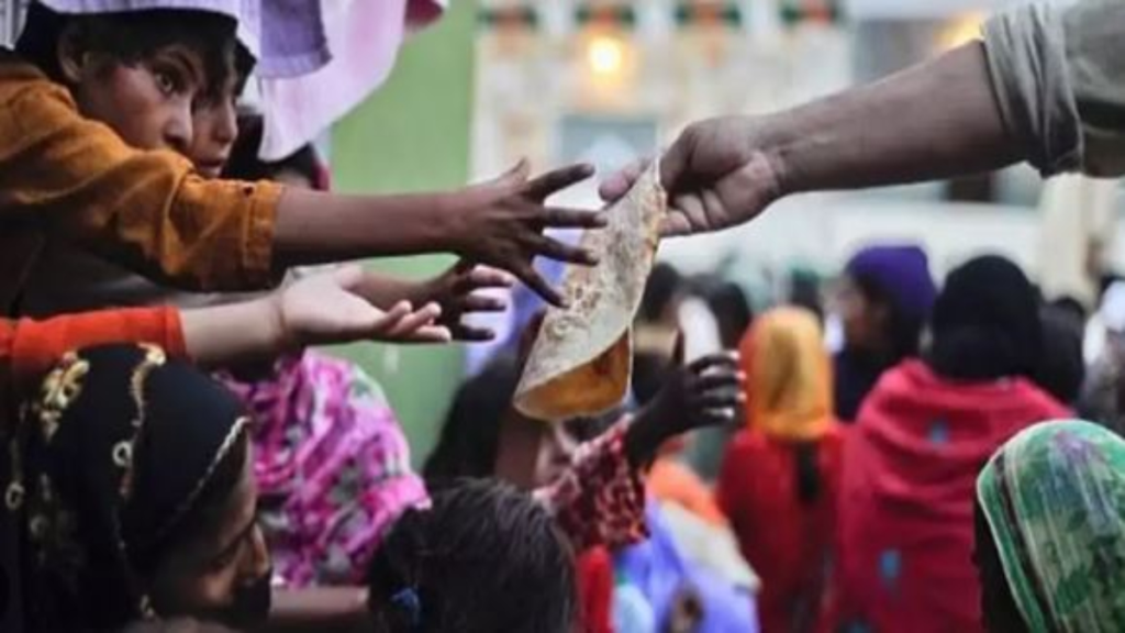 दाने-दाने को मोहताज पाकिस्तान की भारत पर सवाल उठाने की हिम्मत कैसे हुई?