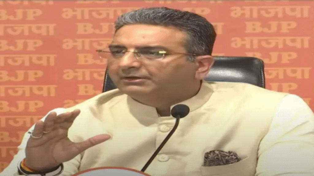 मल्लिकार्जुन खड़गे के बयान पर गरमाई सियासत, राष्ट्रपति के अपमान का आरोप… BJP ने की माफी की मांग मल्लिकार्जुन खड़गे के बयान पर गरमाई सियासत, राष्ट्रपति के अपमान का आरोप… BJP ने की माफी की मांग - Samachar Mirchi