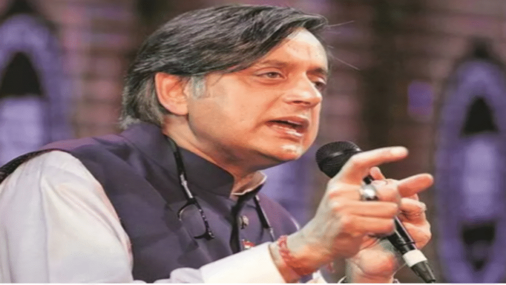 कांग्रेस नेता शशि थरूर ने याद दिलाया आपातकाल, कहा- ‘अब ये 1975 का भारत नहीं’ - Samachar Mirchi