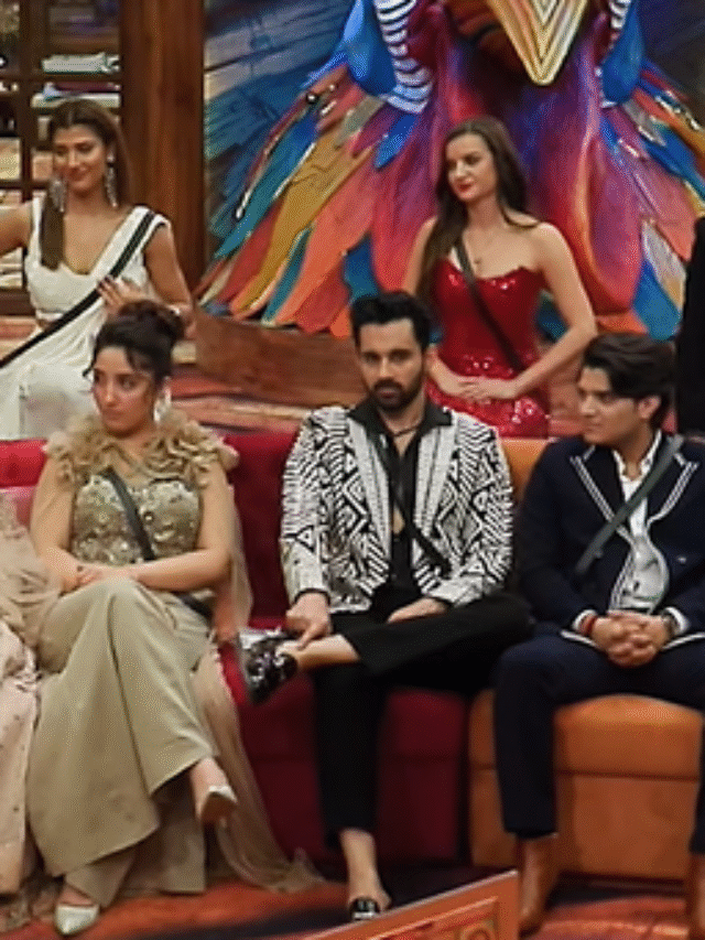 Bigg Boss 19 House: सामने आई ‘बिग बॉस 19’ के घर की पहली झलक, तैयार हुआ ‘सियासी मैदान’, देखिए Inside तस्वीरें
