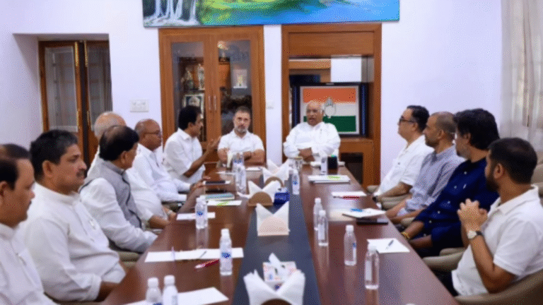 बिहार में 2020 की गलती नहीं दोहराएगी कांग्रेस, सीट बंटवारे पर हाईकमान का सख्त फोकस