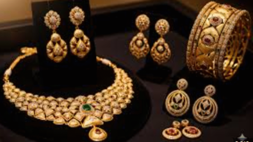 सोना ₹1.21 लाख और चांदी ₹1.50 लाख पार, लगातार तेजी; इस साल सोना ₹45,637 और चांदी ₹64,766 महंगी