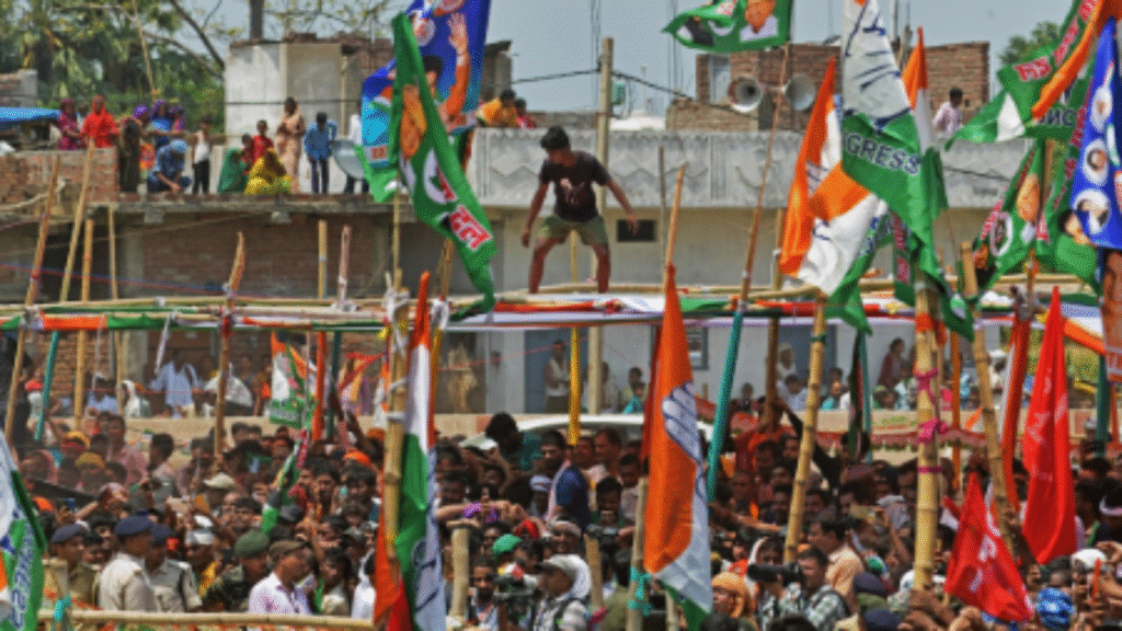 Bihar Election LIVE: बीजेपी ने महागठबंधन पर बोला हमला