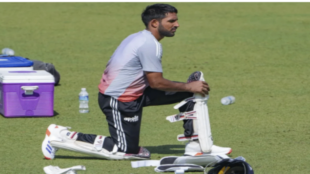 IND vs SA: गुवाहाटी टेस्ट से पहले क्यों साई सुदर्शन और ध्रुव जुरैल ने एक पैड पहनकर की बल्लेबाजी?