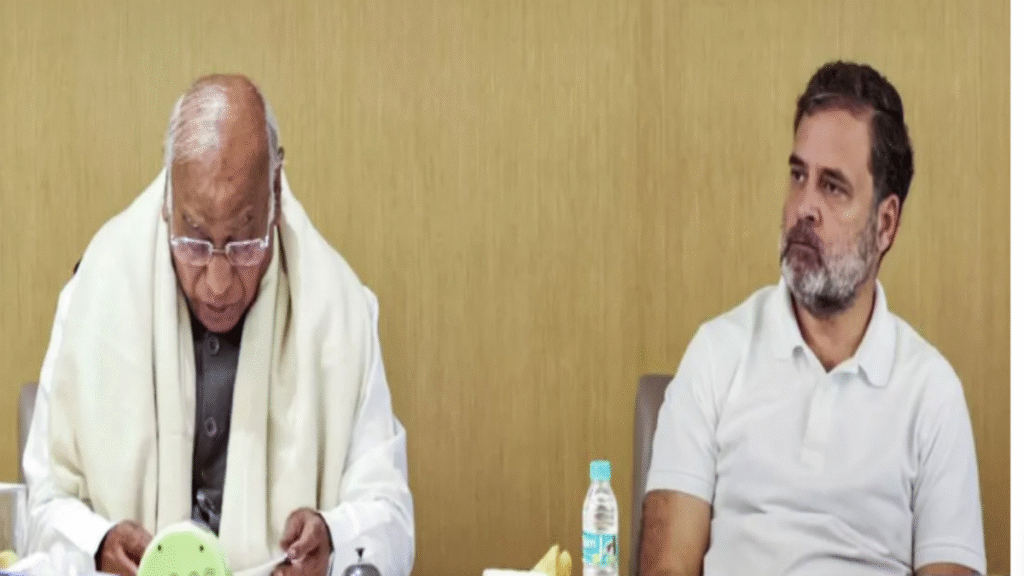 ‘सीमांचल में ओवैसी फैक्टर…’ कांग्रेस की दुर्गति पर हारे हुए उम्मीदवारों ने राहुल गांधी को बताया कारण ‘सीमांचल में ओवैसी फैक्टर…’ कांग्रेस की दुर्गति पर हारे हुए उम्मीदवारों ने राहुल गांधी को बताया कारण - Samachar Mirchi