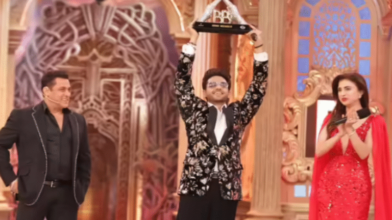 Bigg Boss 19 Winner: गौरव खन्ना ने रचा इतिहास, जीती ट्रॉफी और 50 लाख की इनामी राशि