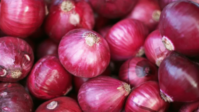 Mandi Bhav: प्याज की कीमत में 55 फीसदी की बढ़ोतरी, लसलगांव मंडी में 4,300 रुपये क्विंटल हुआ रेट