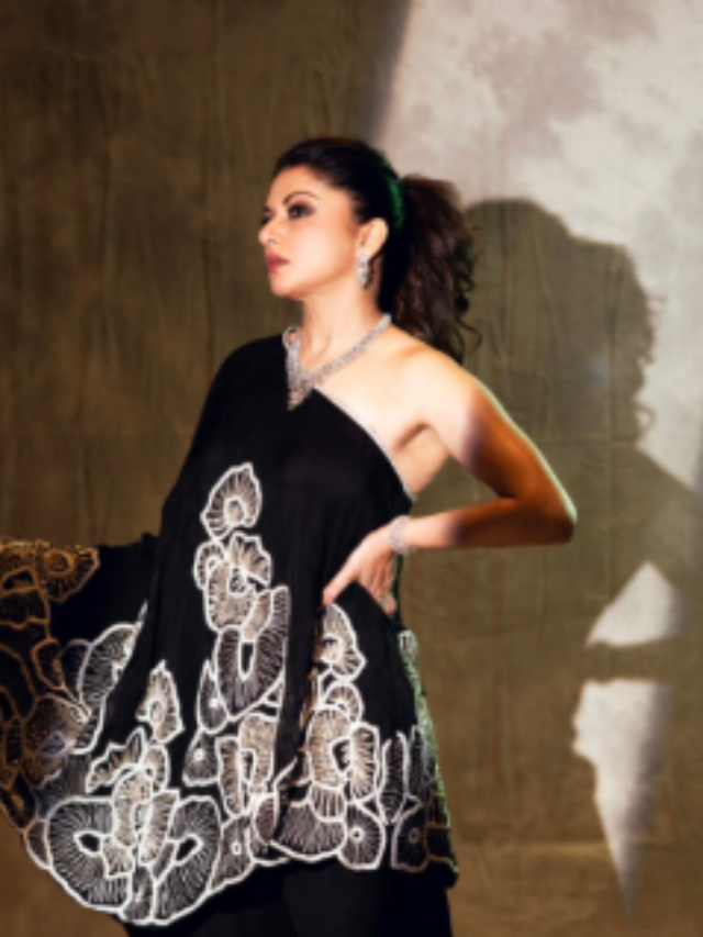 मैंने प्यार किया की सुमन  Bhagyashree ने सोशल मीडिया पर शेयर किया फोटोज,  ‘आज भी उतनी ही खूबसूरत हैं’