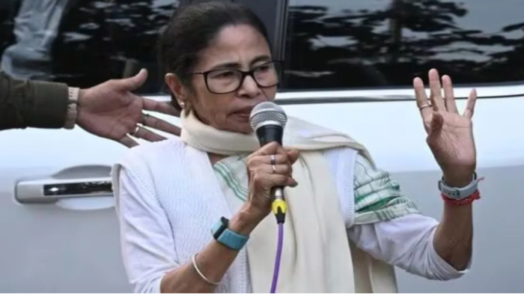 ममता बनर्जी का ‘पेन ड्राइव’ सबूत: भाजपा को खुली चुनौती, ED पर साधा निशाना - Samachar Mirchi