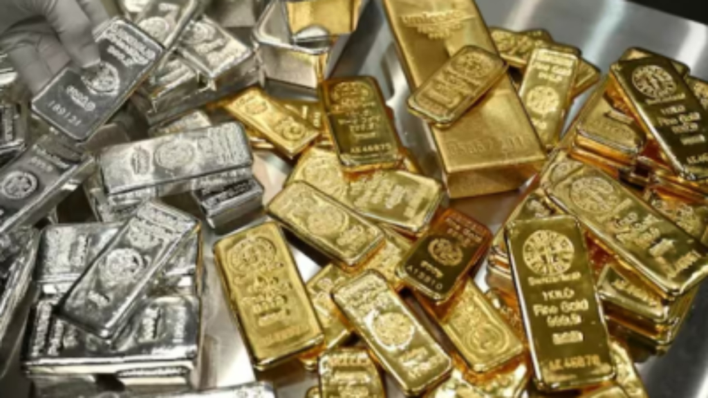सोना-चांदी में भयंकर गिरावट: अचानक फूट गया बुलबुला, चांदी 85,000 रुपये सस्ती, सोना भी धड़ाम गिरा - Samachar Mirchi