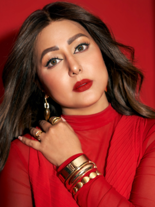 Hina Khan Bold Photos: हिना खान ने कराया बोल्ड अंदाज में फोटोशूट, तस्वीरें देख फैंस हुए दीवाने!