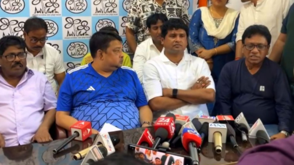 सीपीएम युवा नेता प्रतिकुर रहमान TMC में शामिल , कहा “ट्रेलर है, पिक्चर बाकी है।”