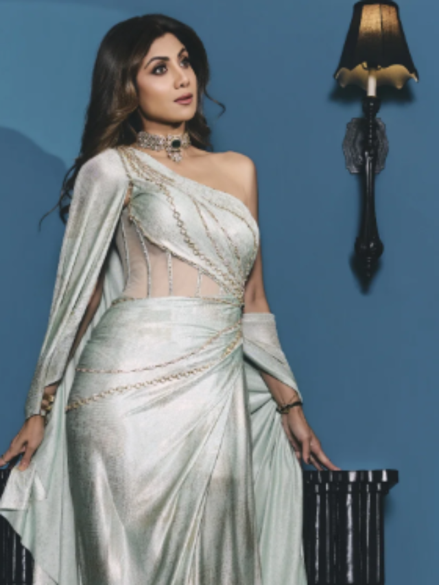 शिल्पा शेट्टी की ये खूबसूरत अदाएं कर देंगी मदहोश