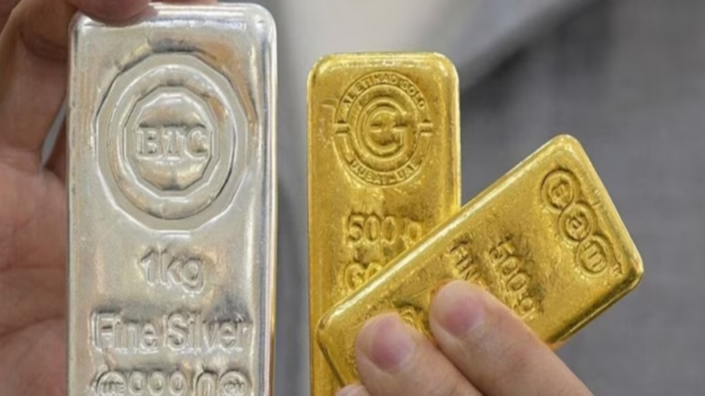 मार्च 2026 में सोना-चांदी में बड़ी गिरावट, चांदी 53,611 रुपये तक सस्ती, निवेशकों में चिंता