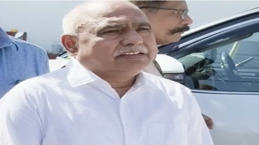 मध्य प्रदेश भाजपा प्रदेश अध्यक्ष हेमंत खंडेलवाल की बेटी सुरभि का निधन मध्य प्रदेश भाजपा प्रदेश अध्यक्ष हेमंत खंडेलवाल की बेटी सुरभि का निधन - Samachar Mirchi