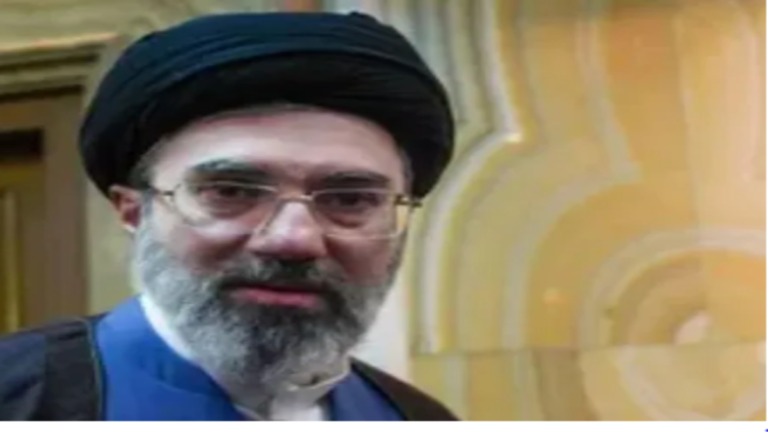 ईरान में सत्ता संकट गहराया: सुप्रीम लीडर मोजतबा खामेनी की हालत गंभीर, फैसले लेने में असमर्थ होने की रिपोर्ट