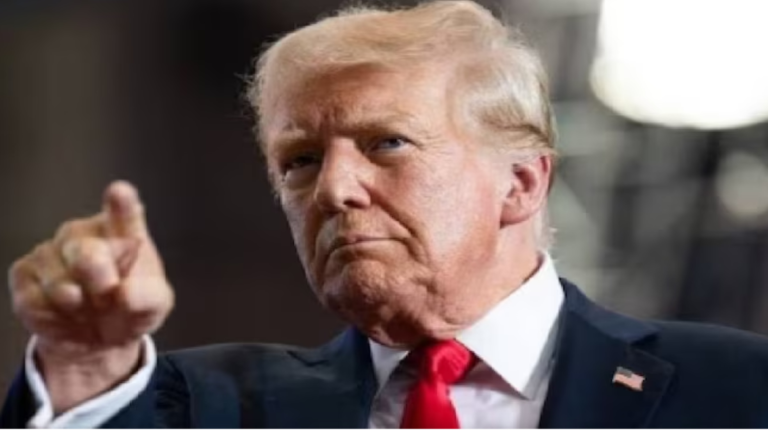 ईरान युद्ध पर ट्रंप के बदले तेवर: ‘गोलीबाज’ से ‘गालीबाज’ तक, होर्मुज संकट ने बढ़ाई वैश्विक चिंता