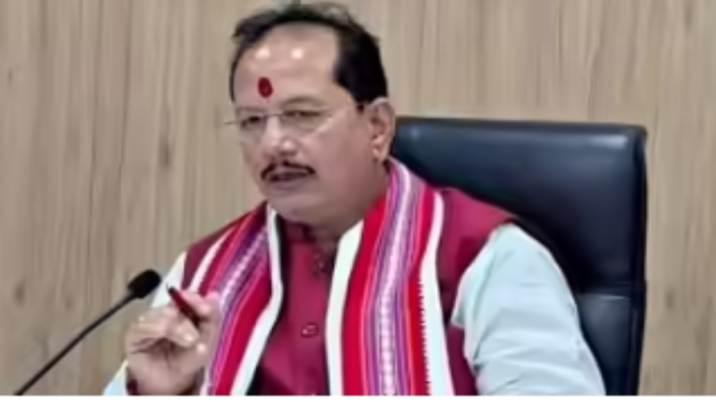 बिहार में मुख्यमंत्री पद को लेकर तेज अटकलें, विजय कुमार सिन्हा ने खुद को रेस से किया बाहर बिहार में मुख्यमंत्री पद को लेकर तेज अटकलें, विजय कुमार सिन्हा ने खुद को रेस से किया बाहर - Samachar Mirchi