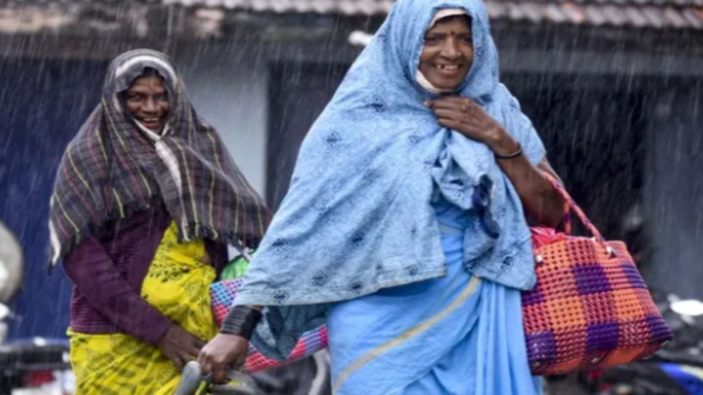 दिल्ली-यूपी समेत उत्तर भारत को गर्मी से राहत, बदला मौसम, बारिश और आंधी का अलर्ट दिल्ली-यूपी समेत उत्तर भारत को गर्मी से राहत, बदला मौसम, बारिश और आंधी का अलर्ट - Samachar Mirchi