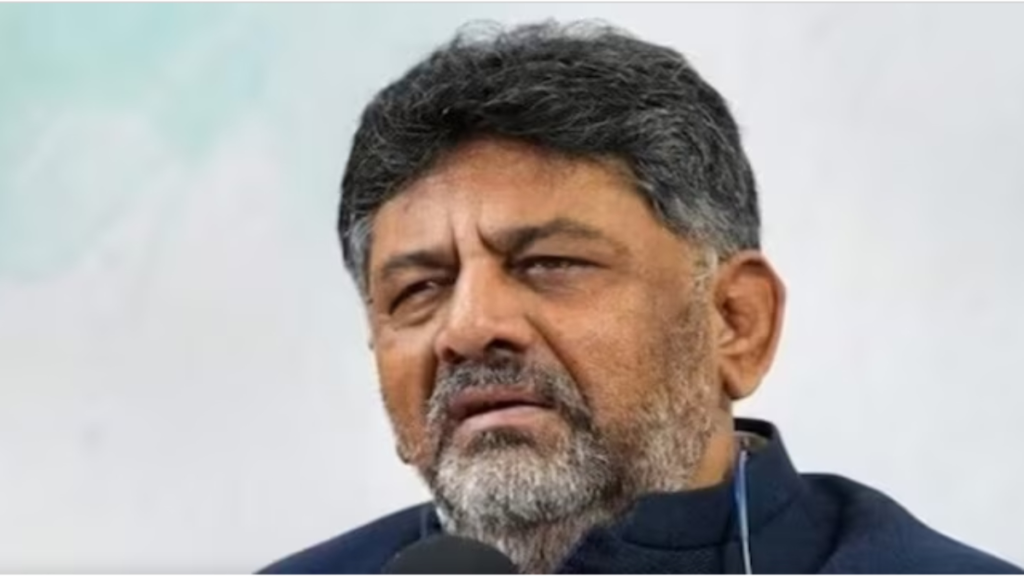 कर्नाटक में सरकार गठन की प्रक्रिया तेज, आज विधायक दल का नेता चुने जाएंगे डीके शिवकुमार कर्नाटक में सरकार गठन की प्रक्रिया तेज, आज विधायक दल का नेता चुने जाएंगे डीके शिवकुमार - Samachar Mirchi