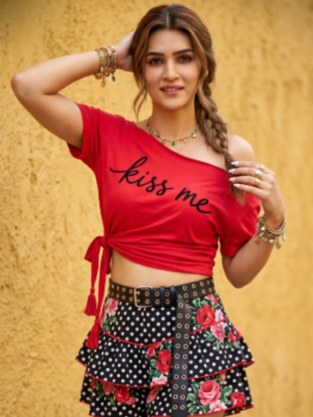 Kriti Sanon की सुंदरता पर हो जाएंगे फिदा