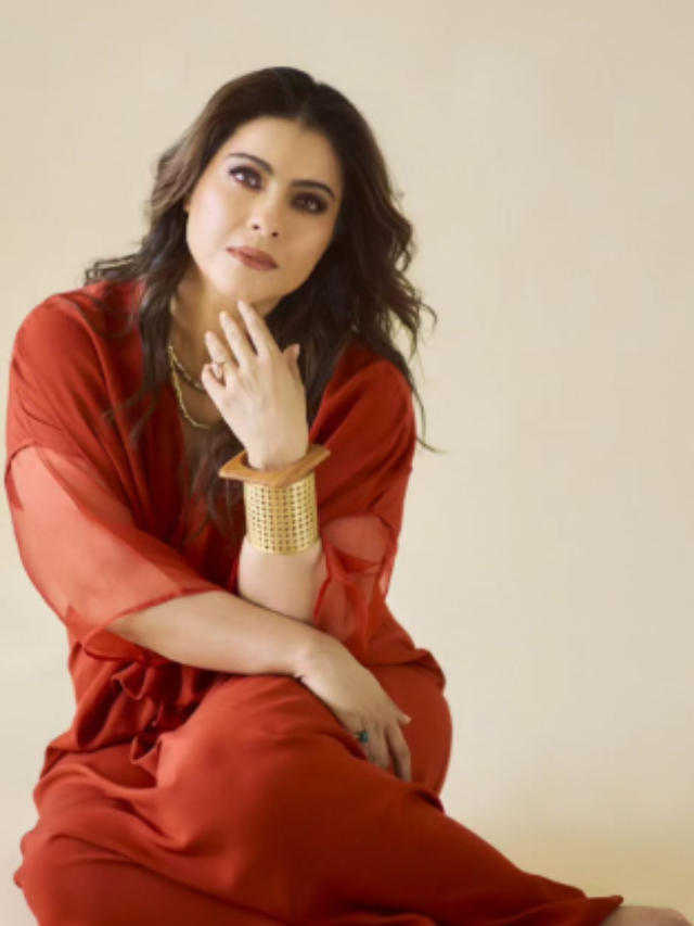 51  साल की उम्र में भी Kajol की खूबसूरती में नहीं आई कमी