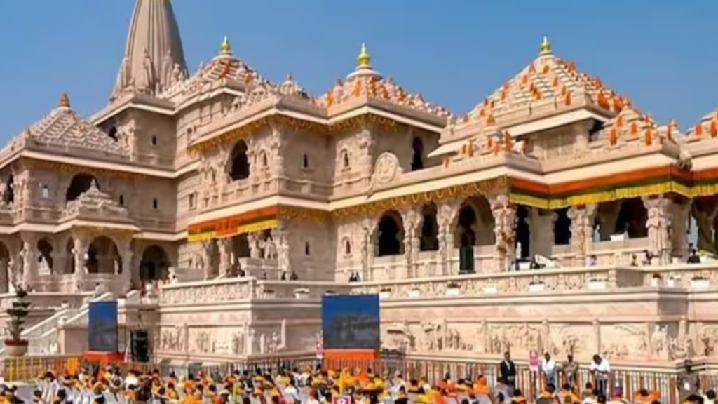 राम मंदिर चढ़ावा चोरी : बैंक खातों में राशि के अंतर ने बढ़ाई जांच की रफ्तार, उड़ाई जा रही थी लाखों की रकम राम मंदिर चढ़ावा चोरी : बैंक खातों में राशि के अंतर ने बढ़ाई जांच की रफ्तार, उड़ाई जा रही थी लाखों की रकम - Samachar Mirchi