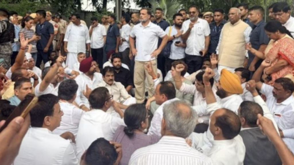 शिक्षा मंत्री का इस्तीफा, संसद में चर्चा… राहुल गांधी ने सरकार के सामने रखी पांच मांगें शिक्षा मंत्री का इस्तीफा, संसद में चर्चा… राहुल गांधी ने सरकार के सामने रखी पांच मांगें - Samachar Mirchi