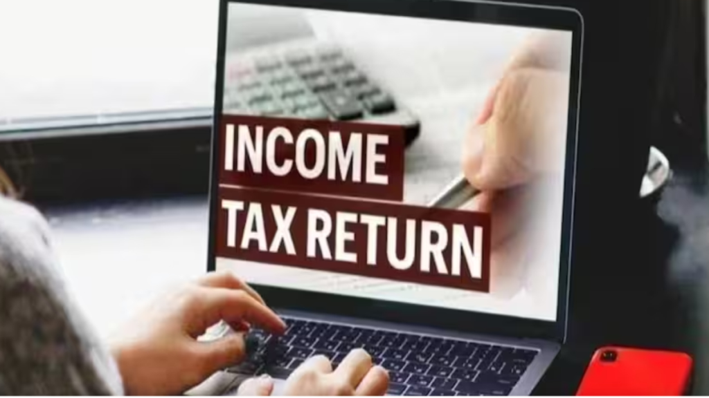 ITR Filing Last Date 31 जुलाई: सिर्फ दो दिन बचे, समय पर रिटर्न नहीं भरने पर ₹5,000 तक जुर्माना - Samachar Mirchi