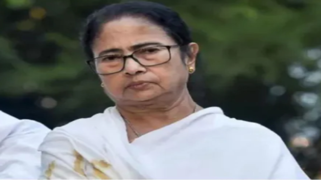 TMC को एक और झटका! ममता का साथ छोड़ेंगे अनुब्रत मंडल, ऋतब्रत खेमे में शामिल होने की तैयारी TMC को एक और झटका! ममता का साथ छोड़ेंगे अनुब्रत मंडल, ऋतब्रत खेमे में शामिल होने की तैयारी - Samachar Mirchi