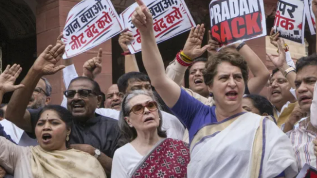 NEET विवाद पर सोनिया गांधी का केंद्र सरकार पर तीखा हमला,आंदोलन को लेकर उठाए सवाल - Samachar Mirchi