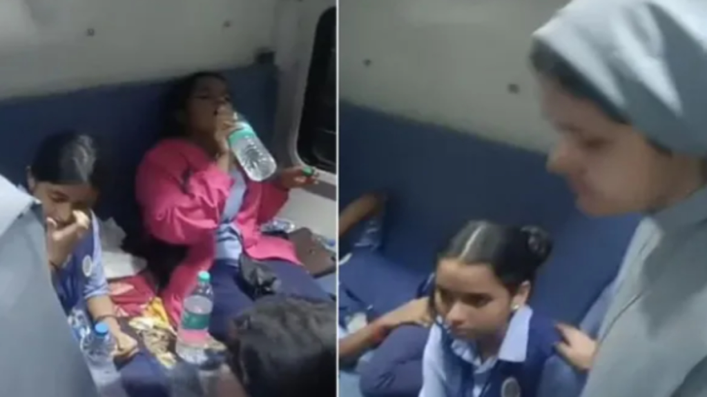 मंगला एक्सप्रेस में पैंट्रीकार का खाना खाने के बाद 30 छात्र बीमार, खंडवा स्टेशन पर 50 मिनट रोकी गई ट्रेन मंगला एक्सप्रेस में पैंट्रीकार का खाना खाने के बाद 30 छात्र बीमार, खंडवा स्टेशन पर 50 मिनट रोकी गई ट्रेन - Samachar Mirchi